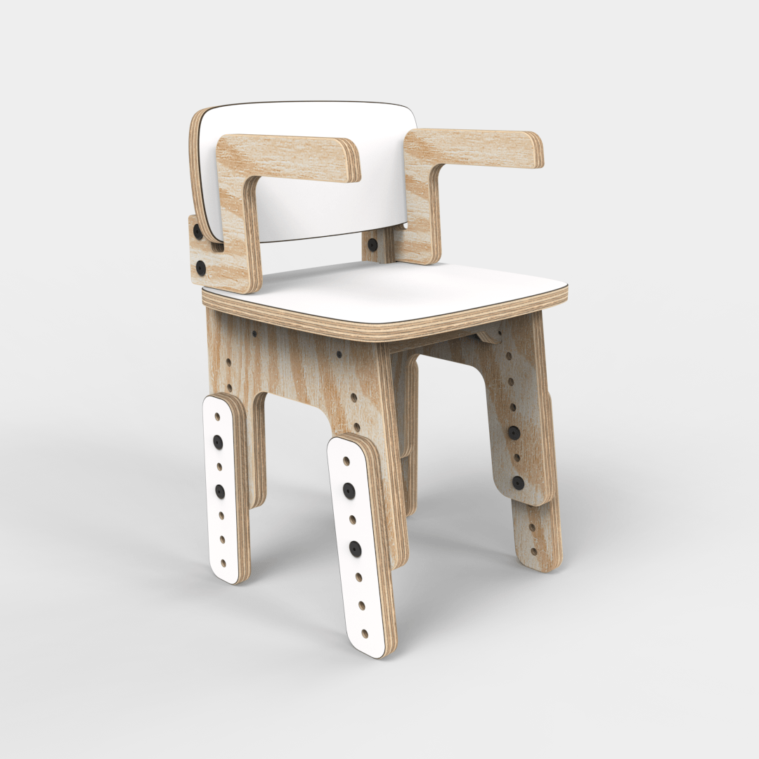 Silla infantil Reni con apoyabrazos blanca con la altura elevada, vista en perspectiva