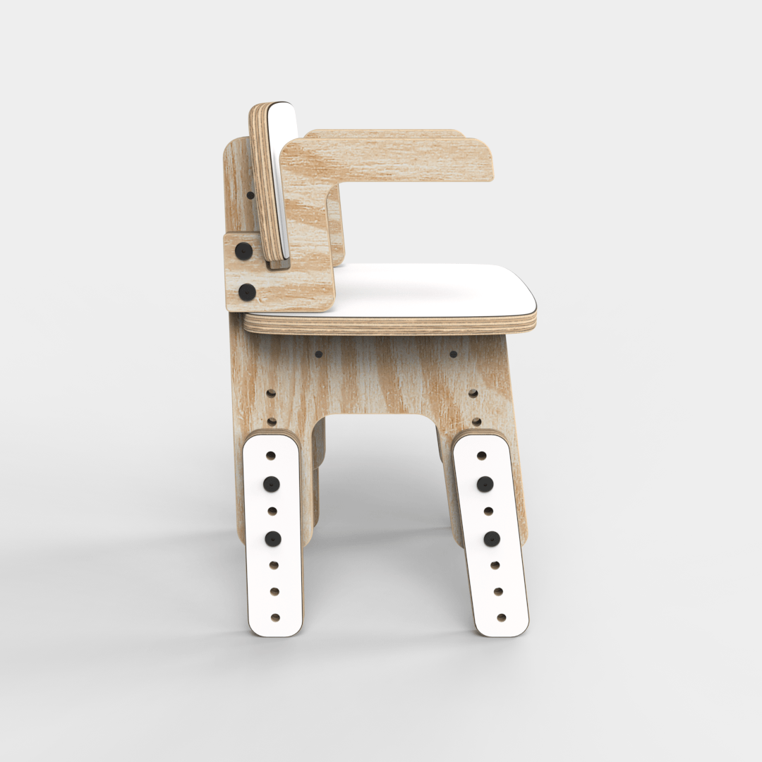 Silla infantil Reni con apoyabrazos blanca con la altura elevada, vista lateral