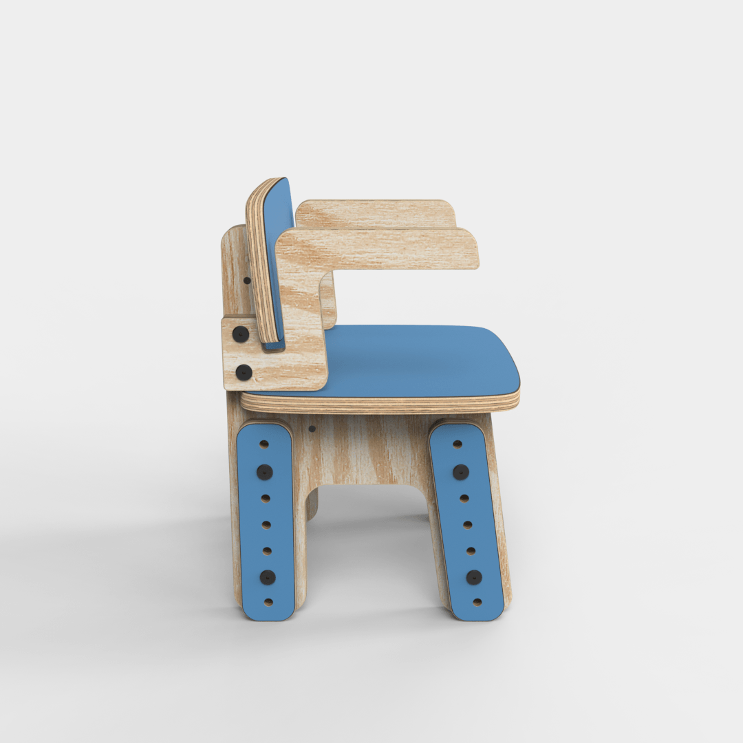 Silla infantil Reni con apoyabrazos azul en altura mínima, vista lateral